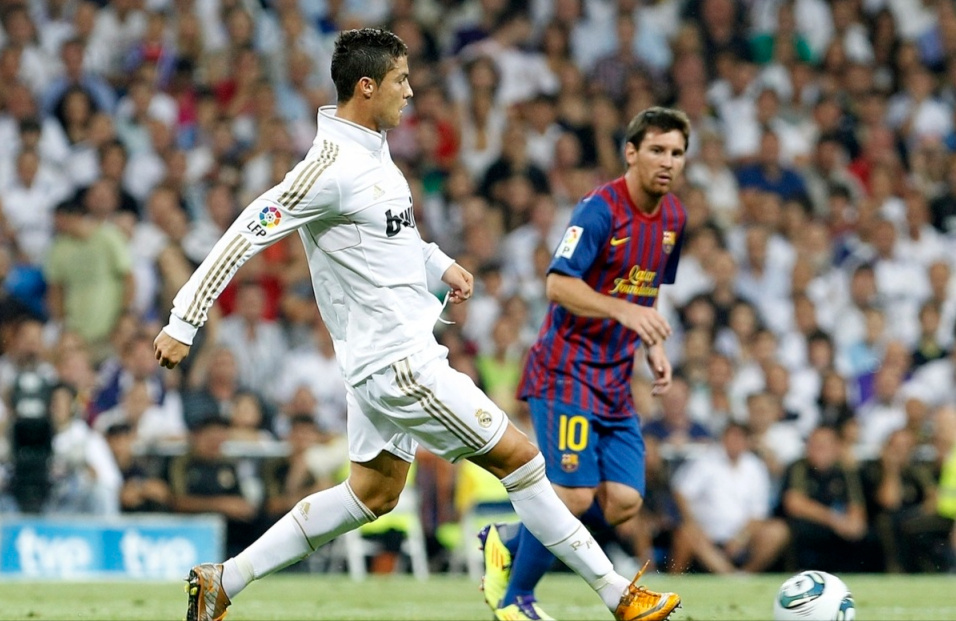 关于C罗连续三场比赛得分超过领先优势明显，巴塞罗那不断突破！热度持续攀升的信息