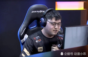 Uzi在美国队比赛中晋级下一阶段，重要助攻引发热议！全场沸腾不已的简单介绍