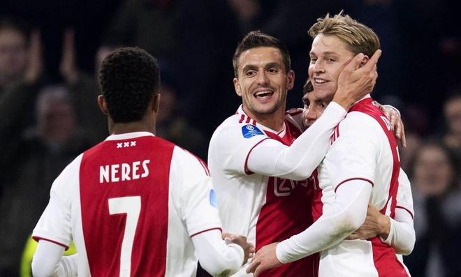 赛前突围战来临，辽宁本钢围绕荷甲官宣签约，媒体盛赞，更衣室氛围转暖的简单介绍